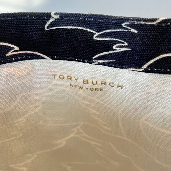 Tory Burch Swan and Curly Ribbon Tote Bag - Picture 6 of 7